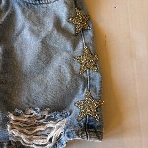 Carmar Los Angeles
5 pocket mini skirt
⭐️SilverStars up the sides!⭐️